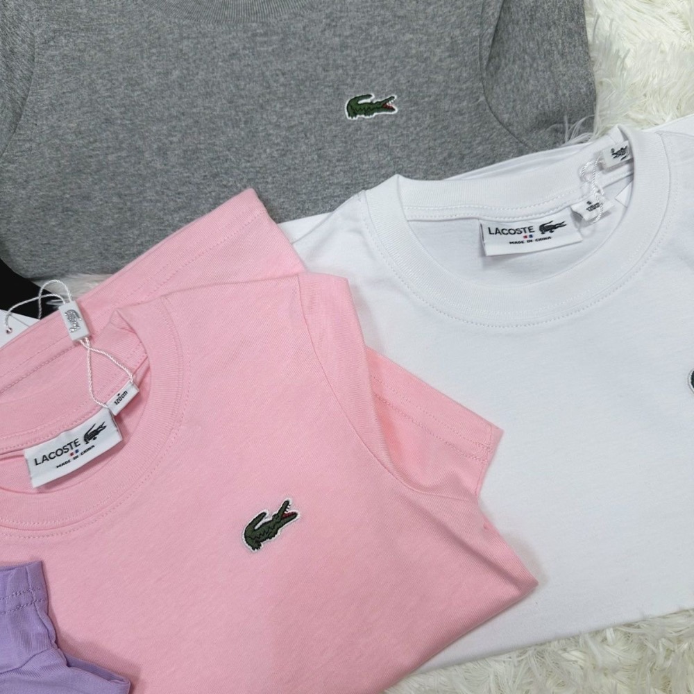鱷魚🐊Lacoste T恤 上衣 胸口經典刺繡短袖T恤，自留款，百搭好氣質  舒服好穿好氣質百搭❤️  ✔️國際運送約-細節圖3