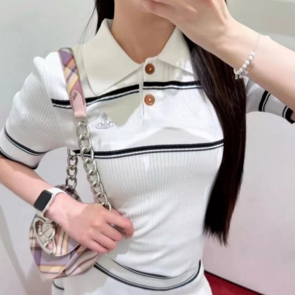 Viviennewestwood 套裝 短裙 短袖針織衫 上衣 學院風刺繡格紋圓領針織短袖套裝 減齡百搭短裙兩件套 PO-細節圖3