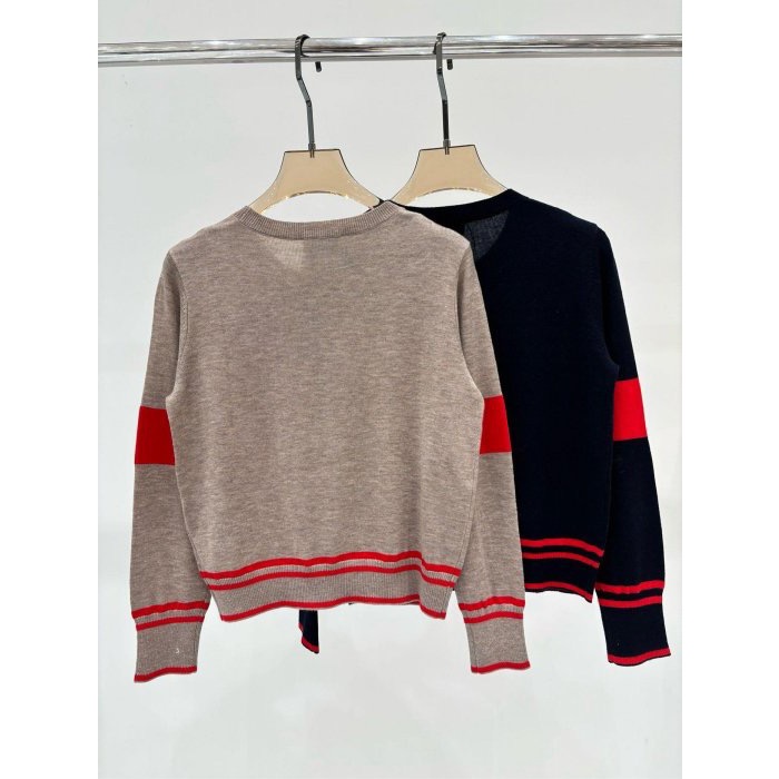 Vivienne Westwood 針織上衣 長袖｜新款圓領土星logo愛心提花簡約撞色休閒針織長袖  一個源自英國的時-細節圖2