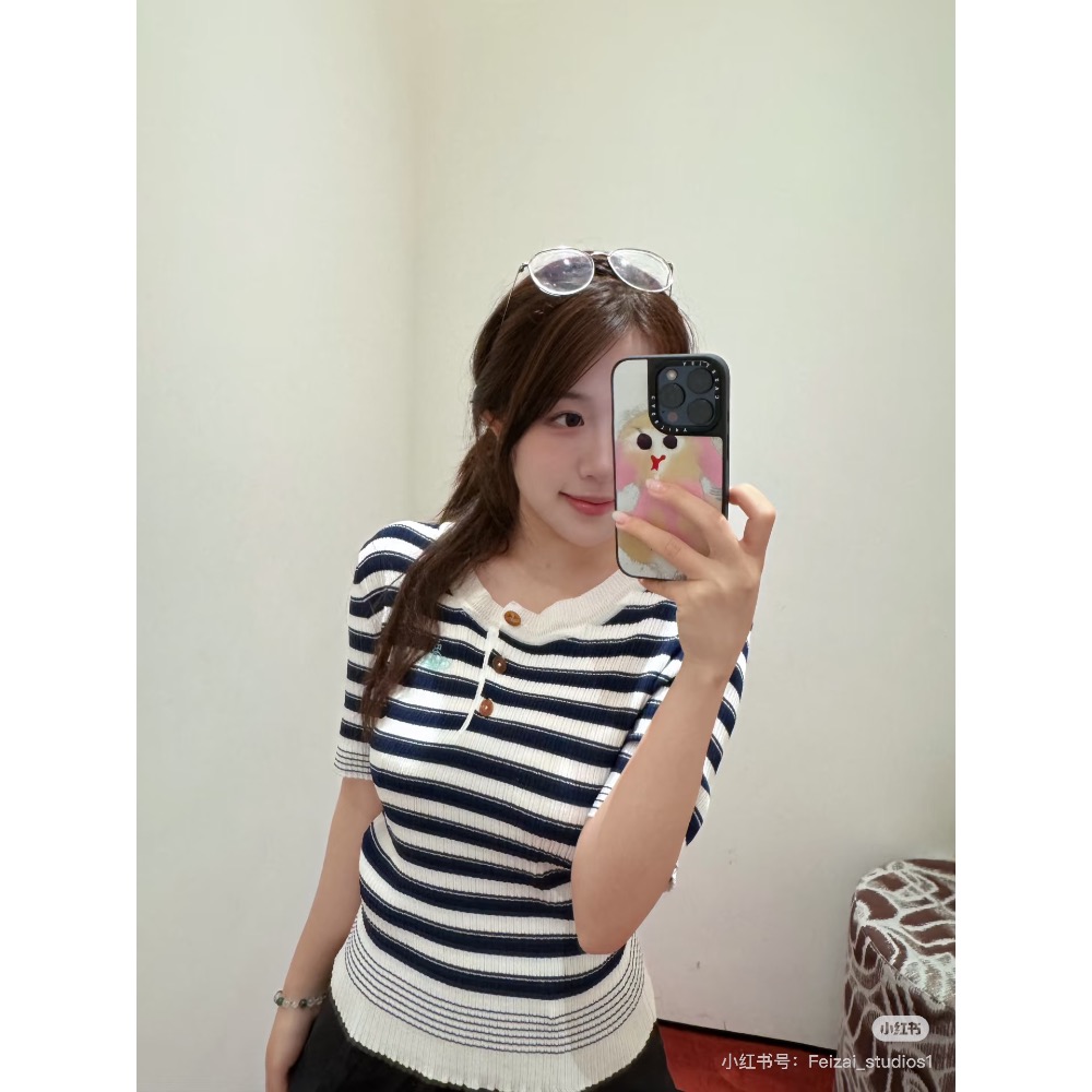 Vivienne Westwood 張元英款短袖針織衫 上衣 學院風圓領針織短袖 針織衫 條紋上衣 清爽有氣質   ✔️-細節圖2