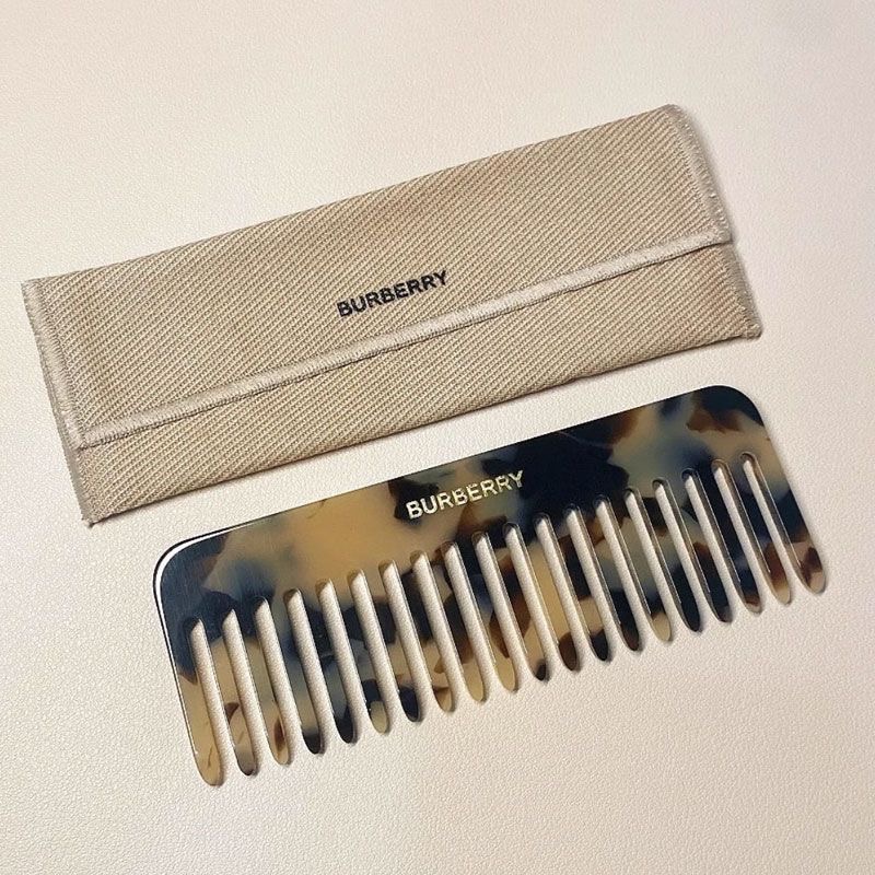 Burberry vip 漂亮梳子禮❤️ 牛角梳 玳瑁色 櫃台會員禮品 精緻可愛 超值漂亮氣質 人生必須 送禮自用兩相宜-細節圖2