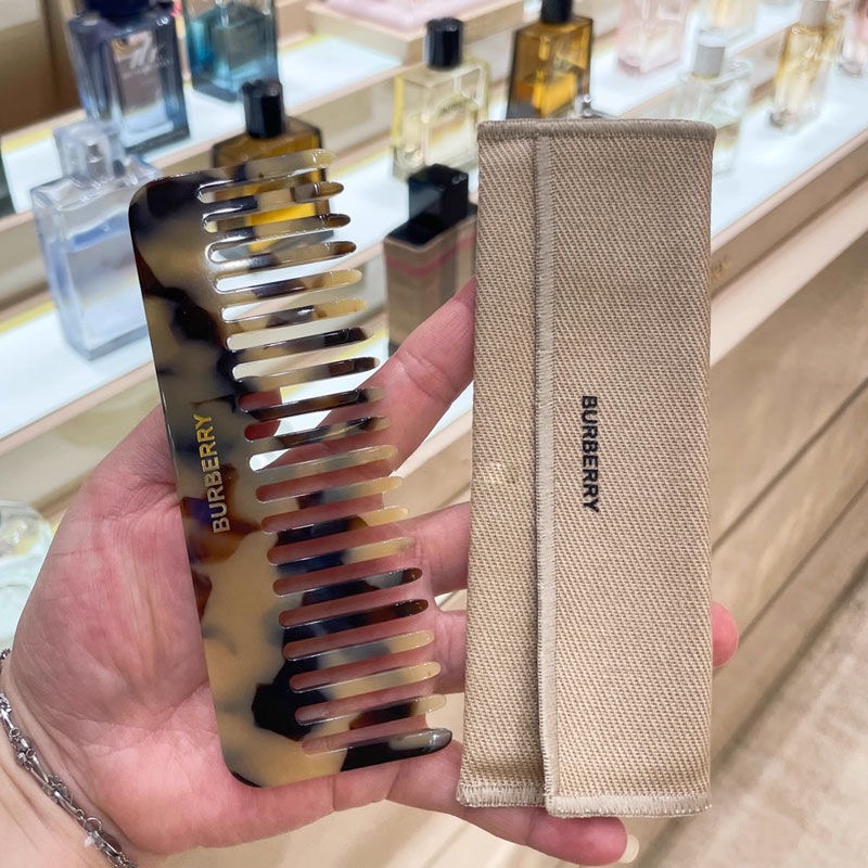 Burberry vip 漂亮梳子禮❤️ 牛角梳 玳瑁色 櫃台會員禮品 精緻可愛 超值漂亮氣質 人生必須 送禮自用兩相宜-細節圖3