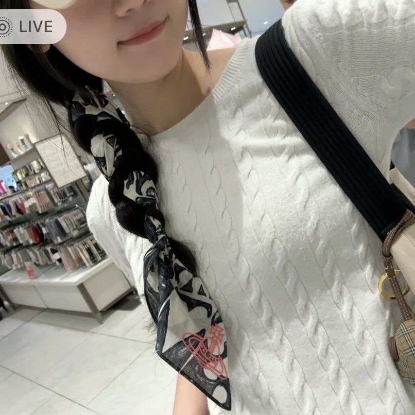 Vivienne Westwoo手帕 經典字母絲巾 領巾 髮帶 氣質頭巾時尚 百搭絲巾 圍巾 裝飾領巾 波點綁包綁手柄-細節圖3