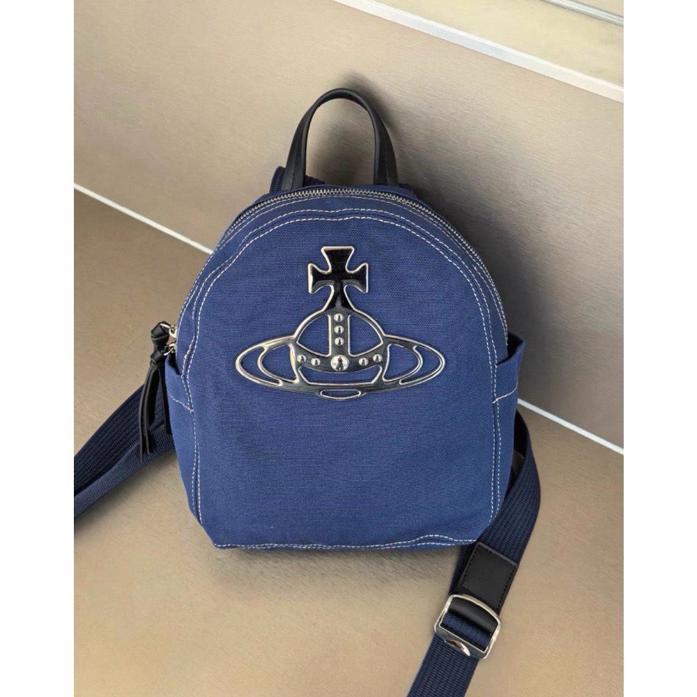 Vivienne Westwood 土星 小後背包 雙肩包 帆布車縫線大容量 又潮又Q 好實用❤️男女同款土星牛仔包帆布-細節圖2