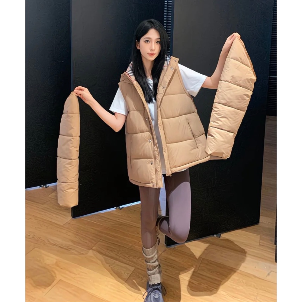 Burberry 連帽羽絨外套 可拆成背心馬甲外套 羽絨服保暖背心 很保暖百搭 休閒百搭實穿外套 飾有經典格紋 私留大推-細節圖3