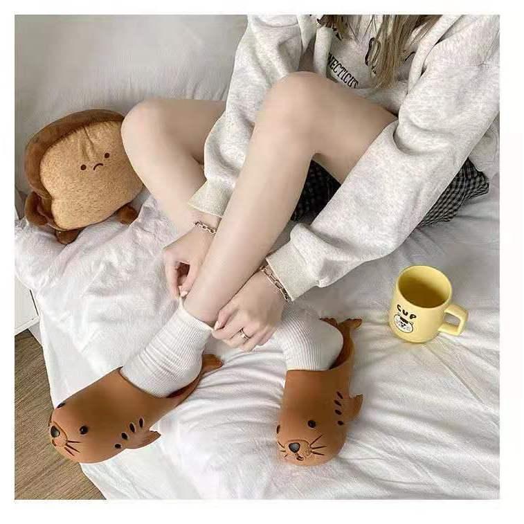 台灣現貨 踩屎感拖鞋 拖鞋 居家拖鞋 鞋子 鞋 麻糬拖鞋 室內拖鞋 海豹 海豹拖鞋 情侶拖 創意拖鞋 惡搞拖鞋 惡搞禮物-細節圖3