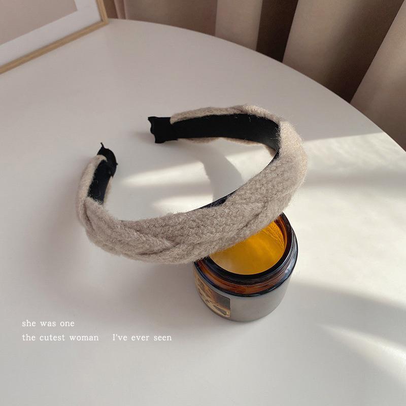 台灣現貨 出清 韓版秋冬麻花辮子 髮箍 針織毛線頭飾 頭箍 增高髮箍 洗臉髮箍 寬版 格紋交叉海綿髮箍 髮飾-細節圖9