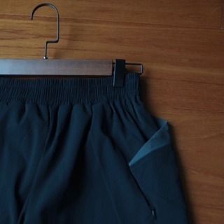 •回歸選品• 機能拼接風褲 寬鬆長褲 工裝褲 寬褲 長褲 直筒褲 衝鋒褲 寬鬆 機能 中性 2色(黑/灰)-細節圖7