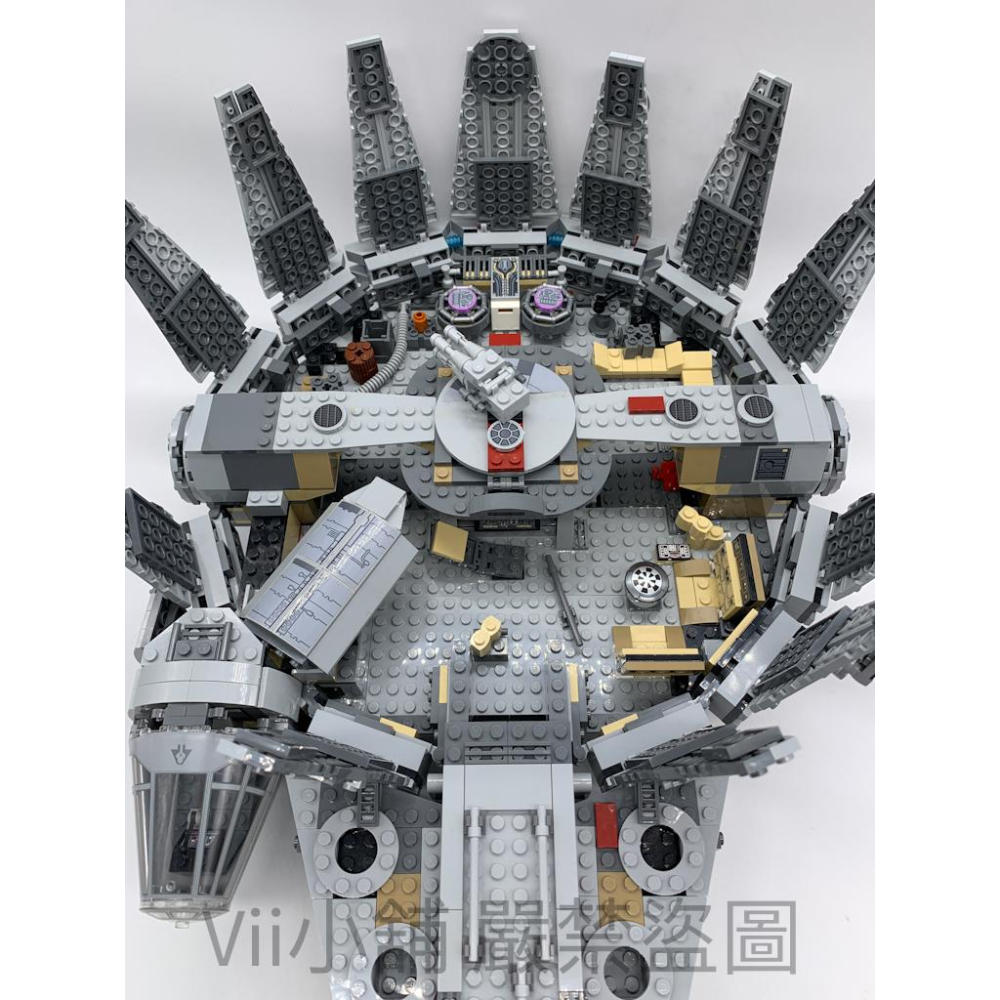 二手 樂高 LEGO 75105 星際大戰 STAR WARS 千年鷹號 Millennium Falcon-細節圖2
