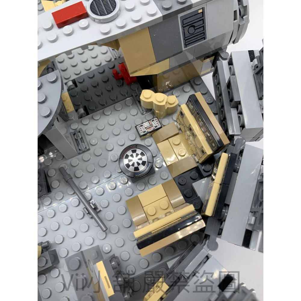 二手 樂高 LEGO 75105 星際大戰 STAR WARS 千年鷹號 Millennium Falcon-細節圖4