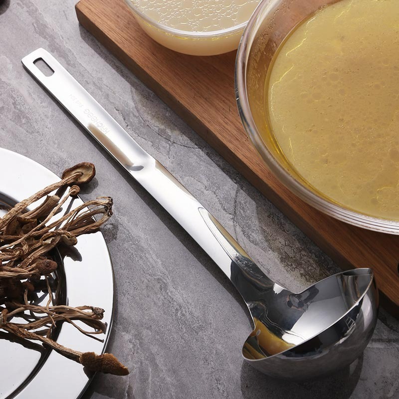 【巔品購物】✅發票 加厚款 304不鏽鋼隔油勺 304不銹鋼濾油勺 304漏油湯勺 油湯分離勺 瀝油勺 濾油勺-細節圖4