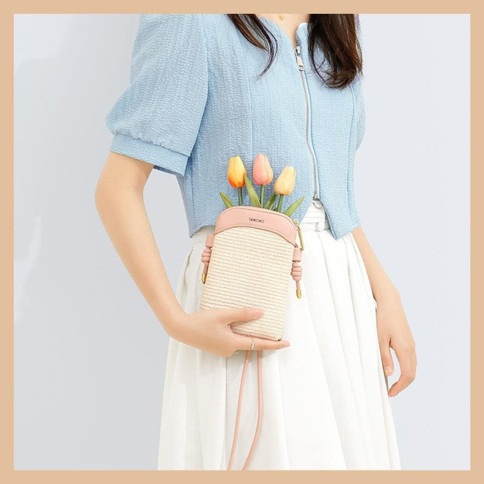 【巔品購物】清新甜美風 環保PU手機包 仿真草編包 PU手機包 女生手機包 斜背手機包 大容量手機包-細節圖3