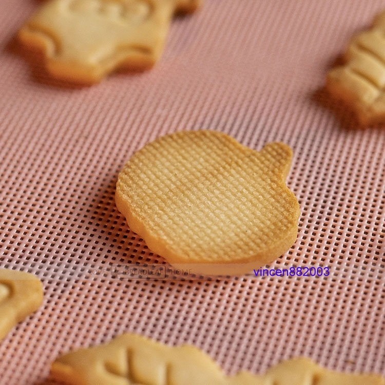 【巔品】✅發票&現貨 BREADLEAF  30*40公分 粉紅色鏤空網格墊 洞洞烤墊 透氣矽膠網格 矽膠墊 糖霜餅乾用-細節圖6