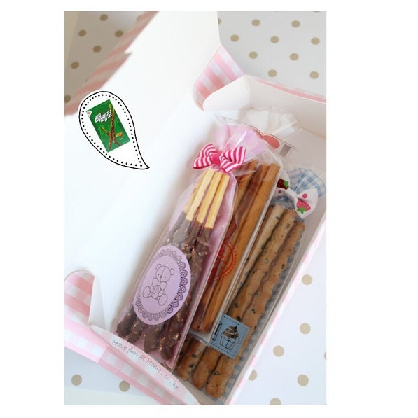 【巔品】✅ 發票 長條蛋捲袋 [6*18/6*20公分 自黏袋] 長條餅乾自黏袋 蛋捲包裝袋 脆笛酥阿拉棒包裝袋 巫婆手-細節圖2