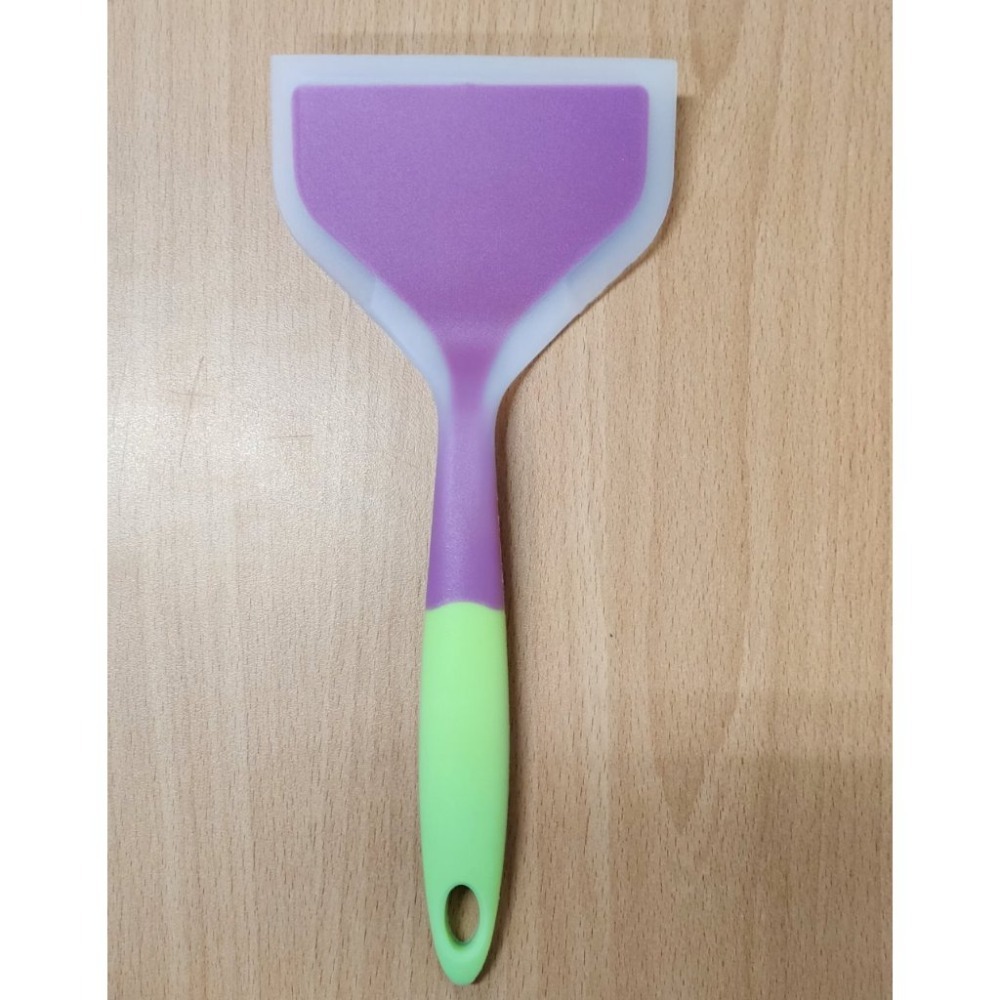 紫綠色(紫色鏟面+綠色手柄)