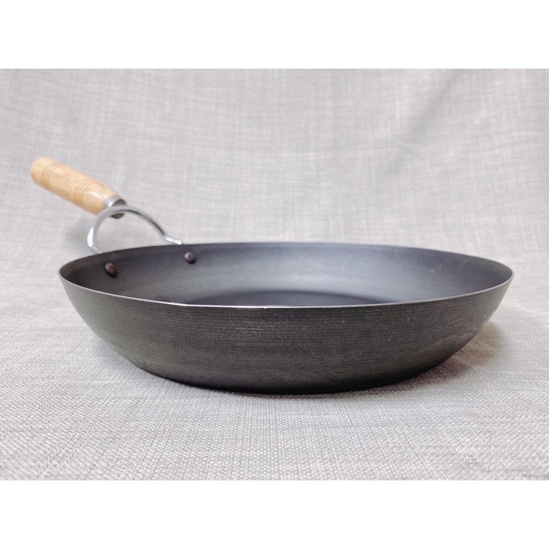 《茉莉餐具》🔥滿額免運🔥台灣製 鐵鍋 平底鐵鍋 平煎鍋 平底鍋 黑鐵鍋 炒菜鍋 料理鍋 炒鍋 煎鍋-細節圖2