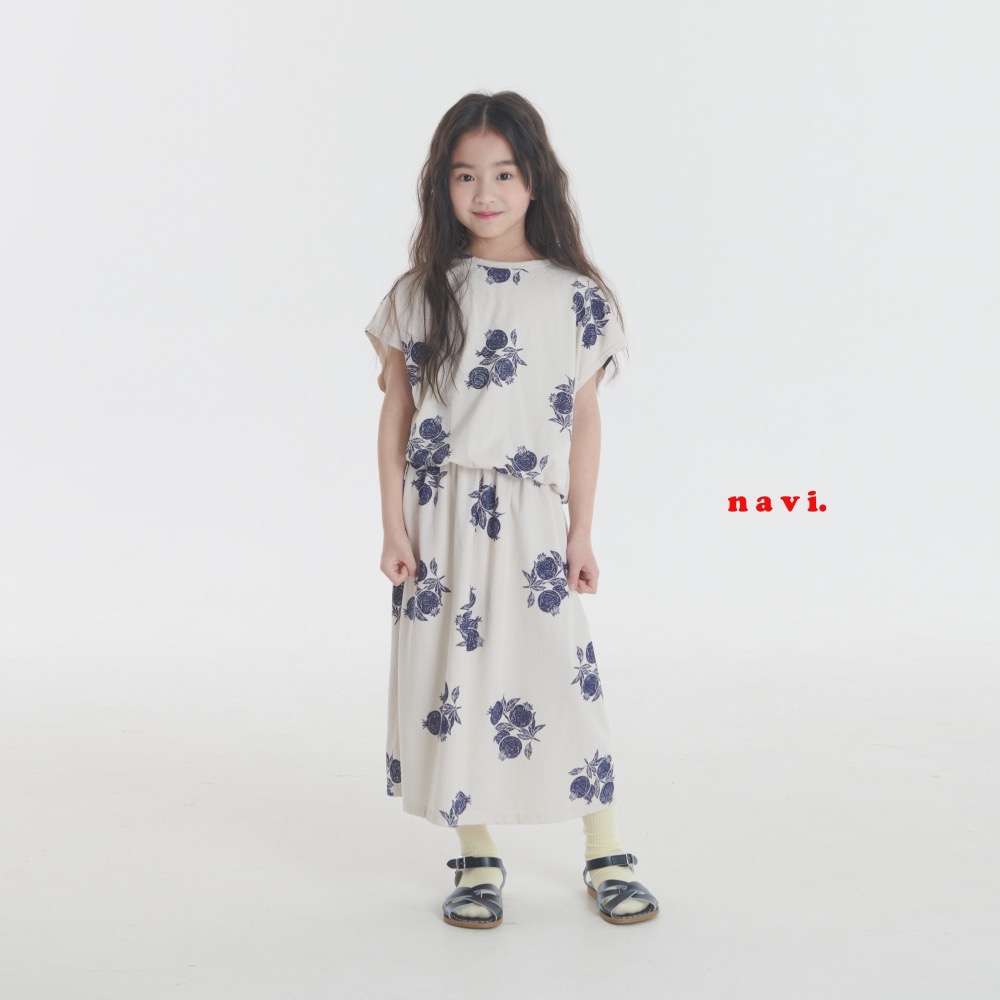 NAVI 花朵印花落肩上衣-細節圖7