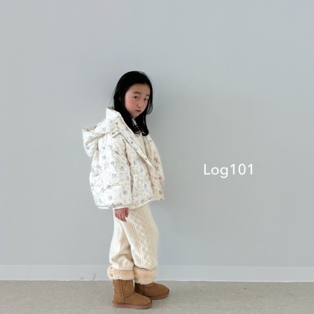 LOG101 碎花連帽鋪棉外套-細節圖9