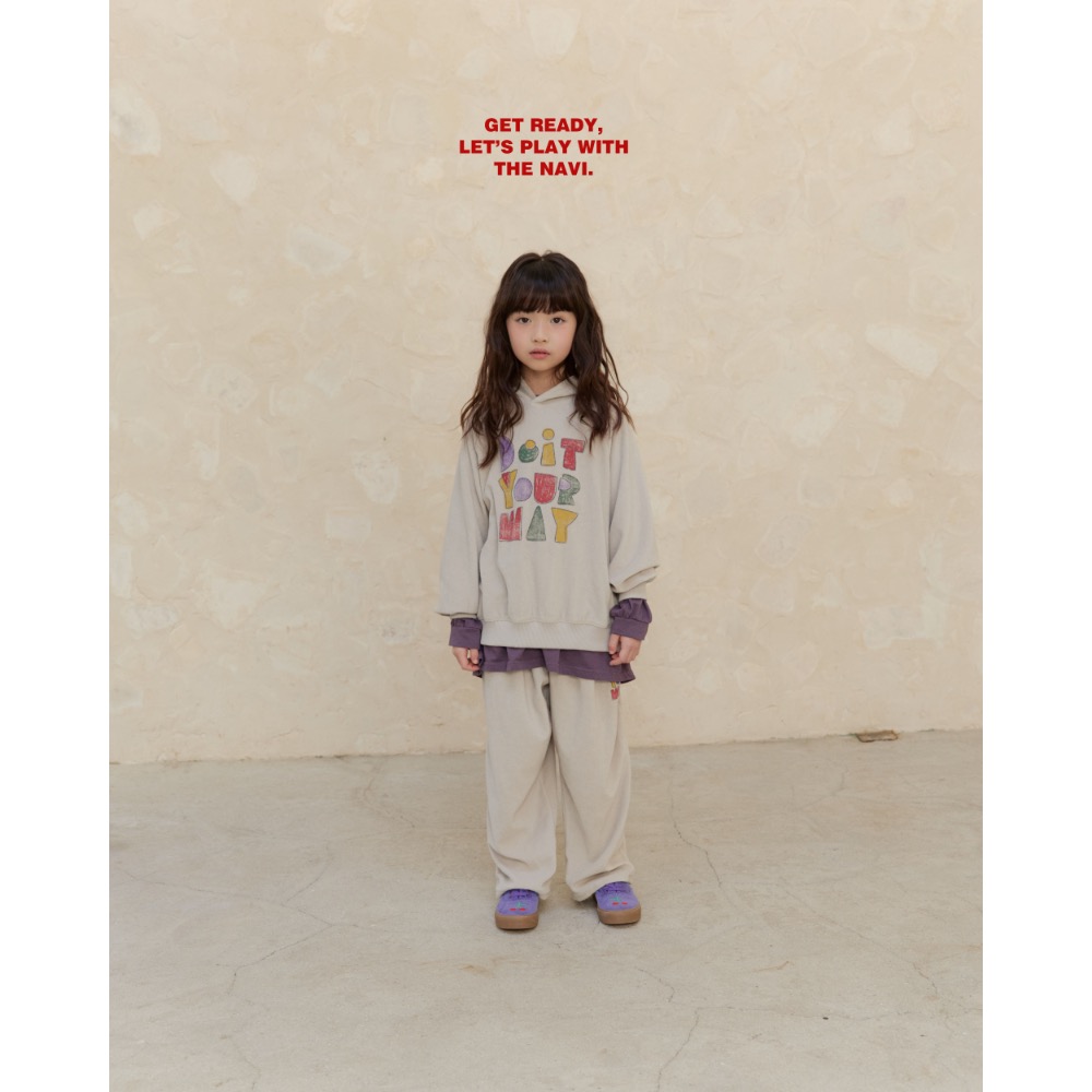 NAVI春季彩色字母連帽T-細節圖2