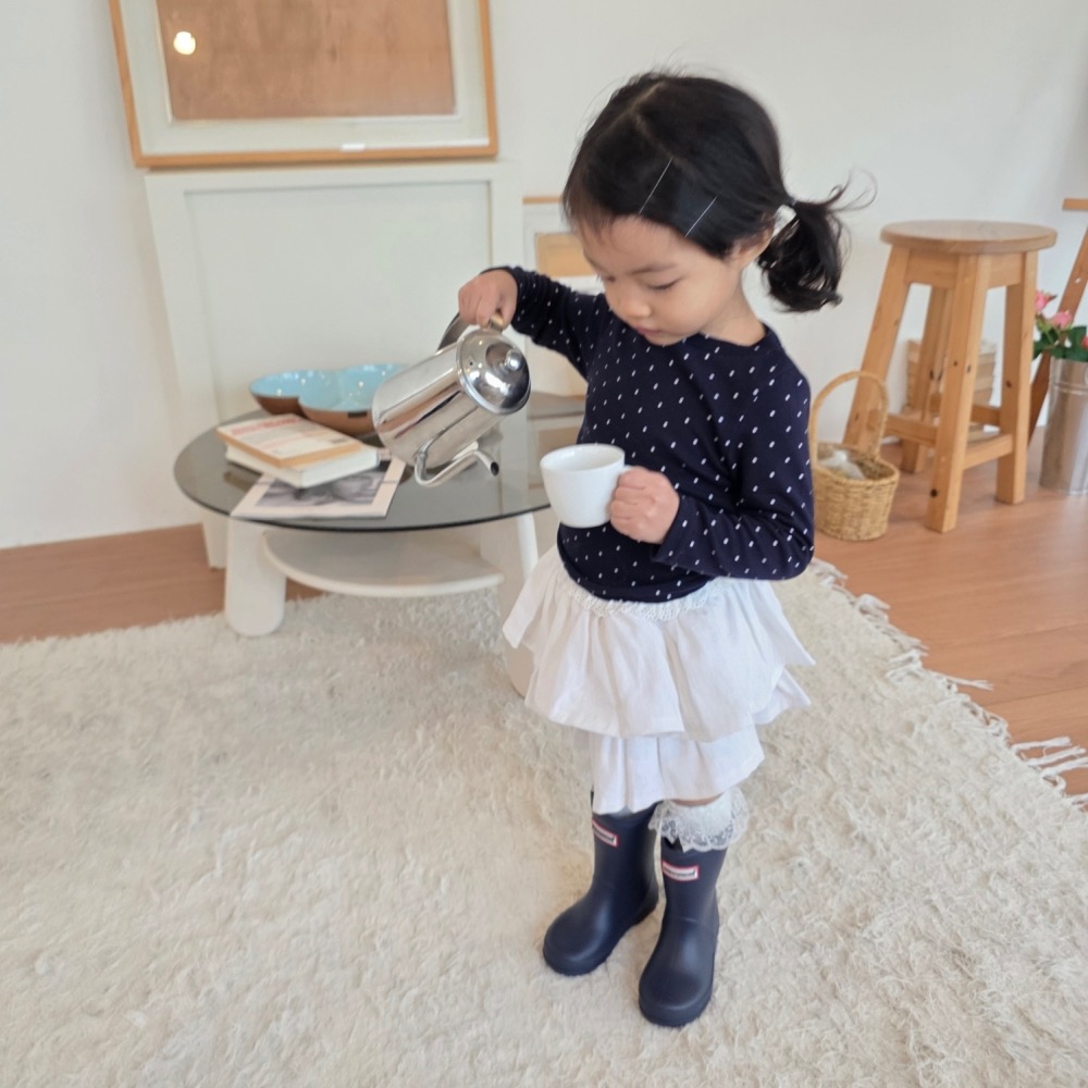 Color 春季點點蕾絲滾邊上衣-細節圖2