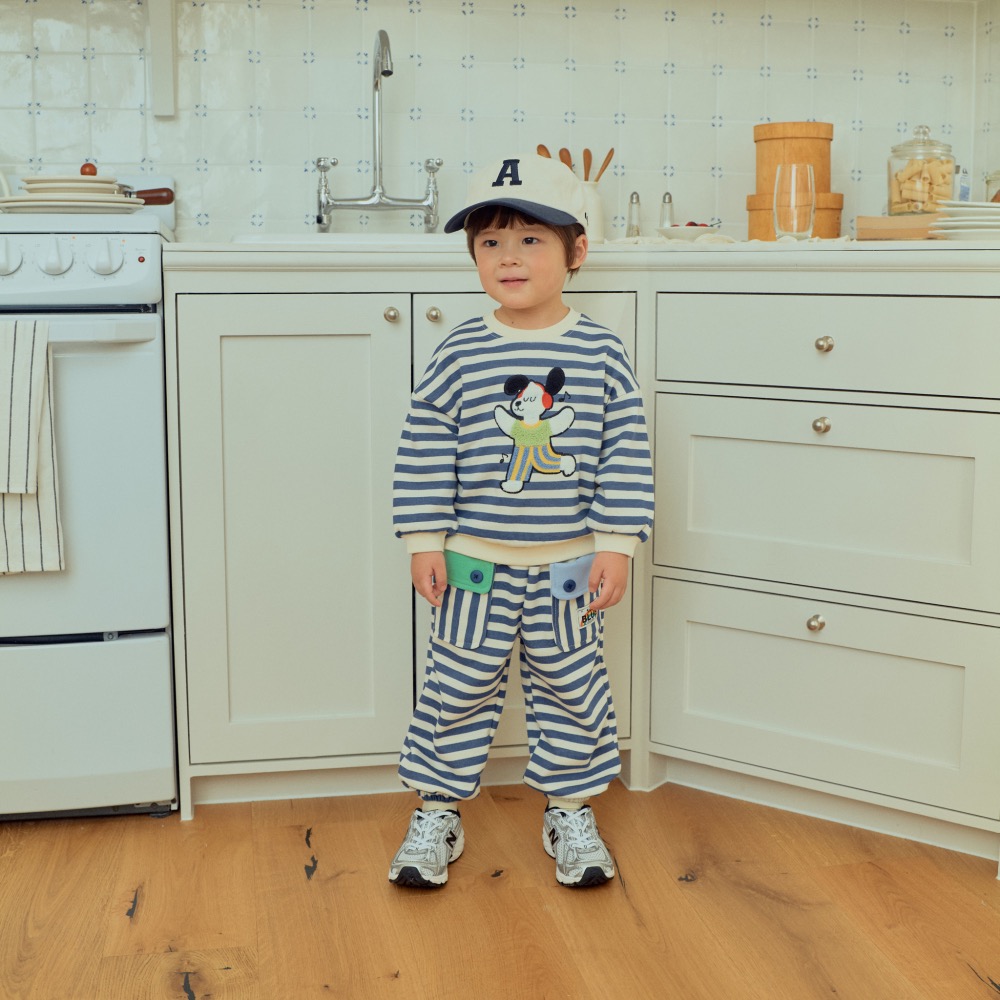 1stblue春季毛線動物橫條上衣-細節圖2