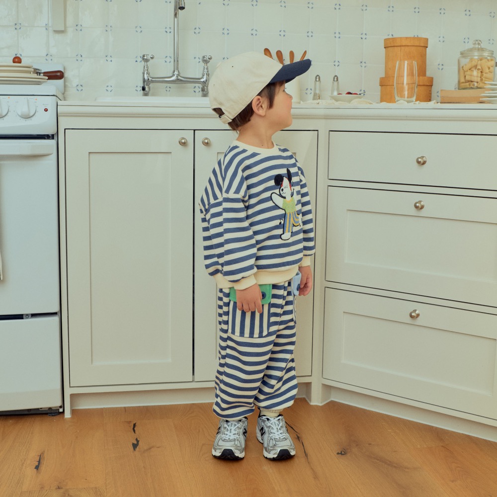 1stblue春季毛線動物橫條上衣-細節圖3