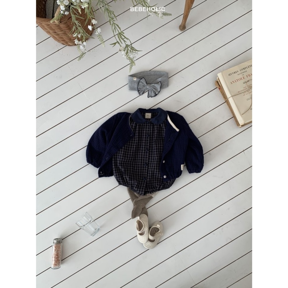 Bebe holic 春季格紋翻領包屁衣-細節圖2