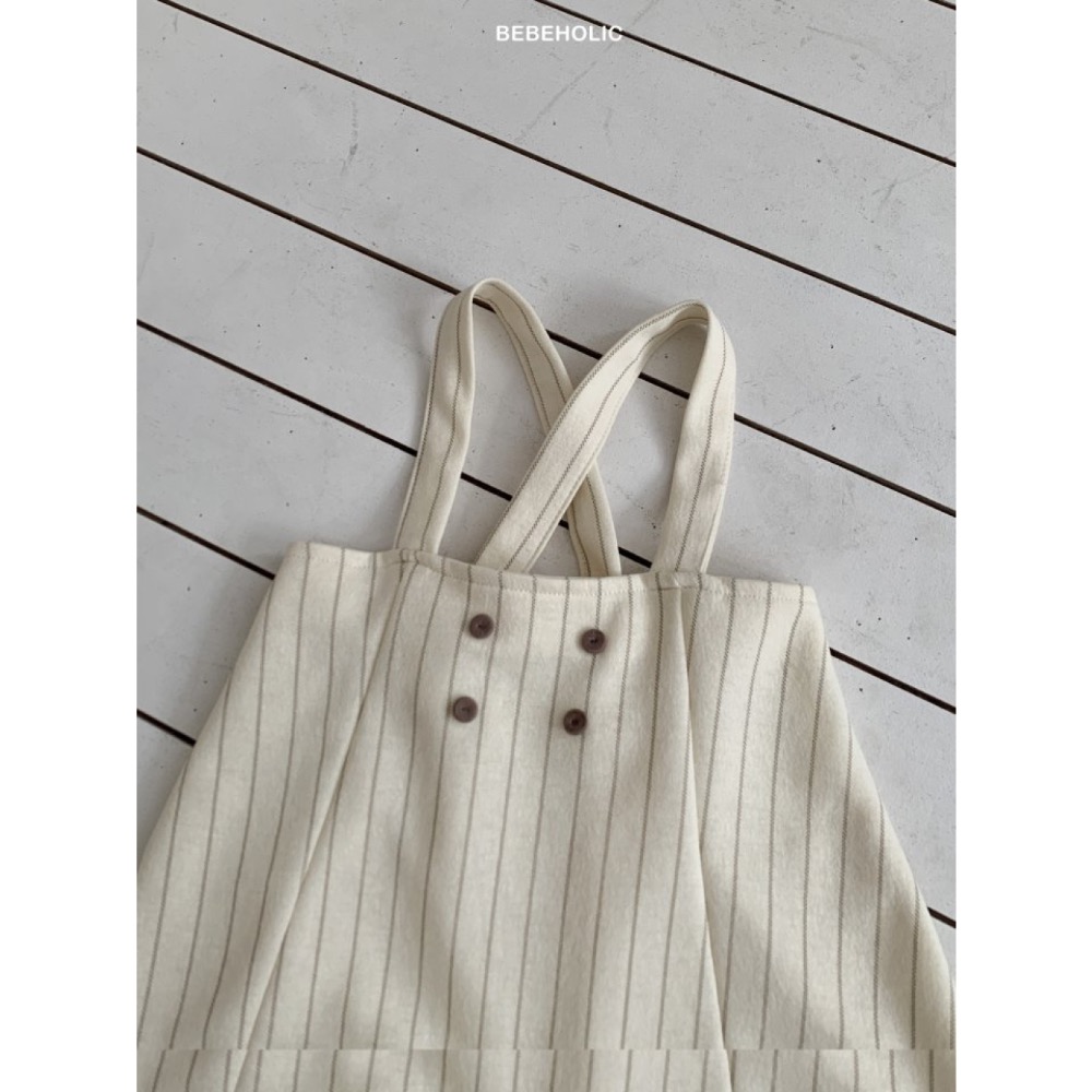Bebe holic 春季氣質條紋吊帶褲-細節圖10