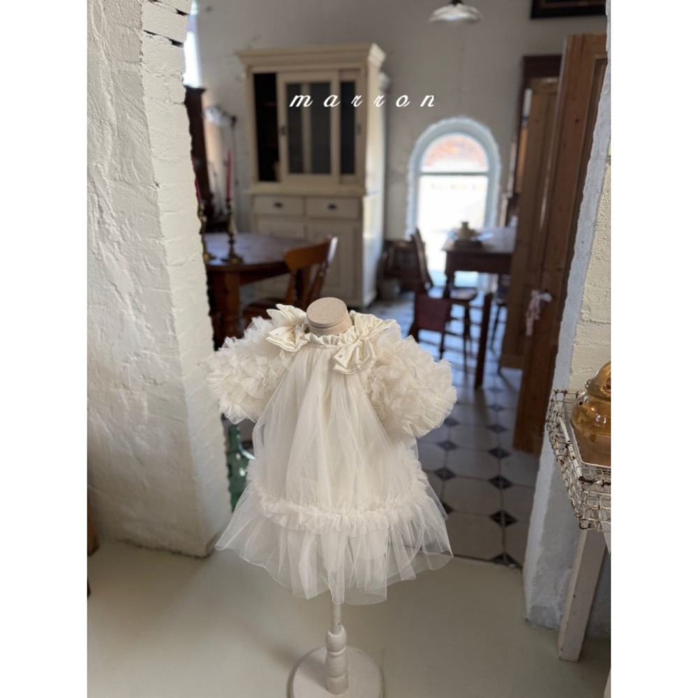 Marron春季夢幻肩上蝴蝶結洋裝/包屁洋-細節圖3