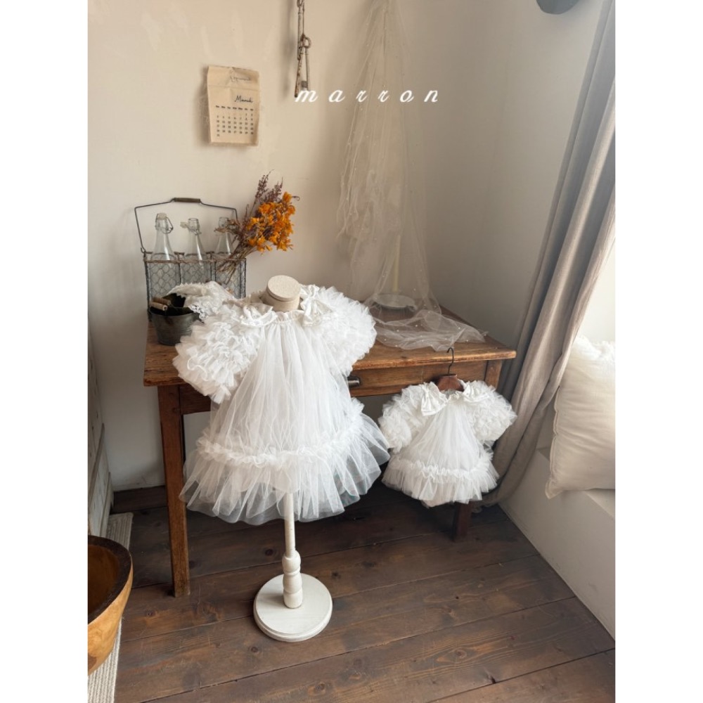 Marron春季夢幻肩上蝴蝶結洋裝/包屁洋-細節圖10