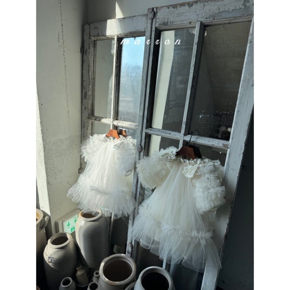 Marron春季夢幻肩上蝴蝶結洋裝/包屁洋-細節圖11