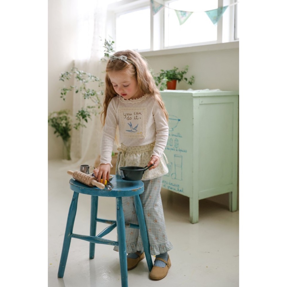 Flo 春季木耳壓紋上衣-細節圖3