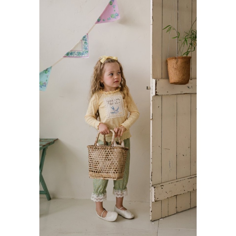 Flo 春季木耳壓紋上衣-細節圖7