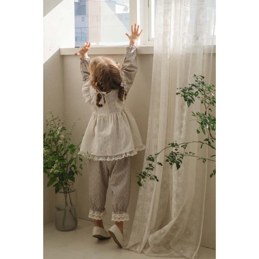 Flo 春季拼接布蕾絲長褲-細節圖5