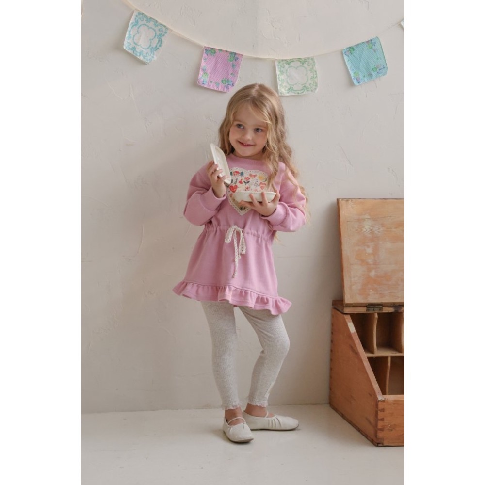 Flo春季綁帶縮腰荷葉連身裙-細節圖7