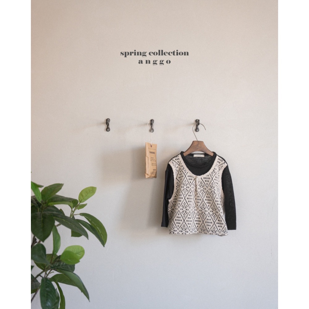 Anggo 春季鏤空布蕾絲假兩件上衣-細節圖8