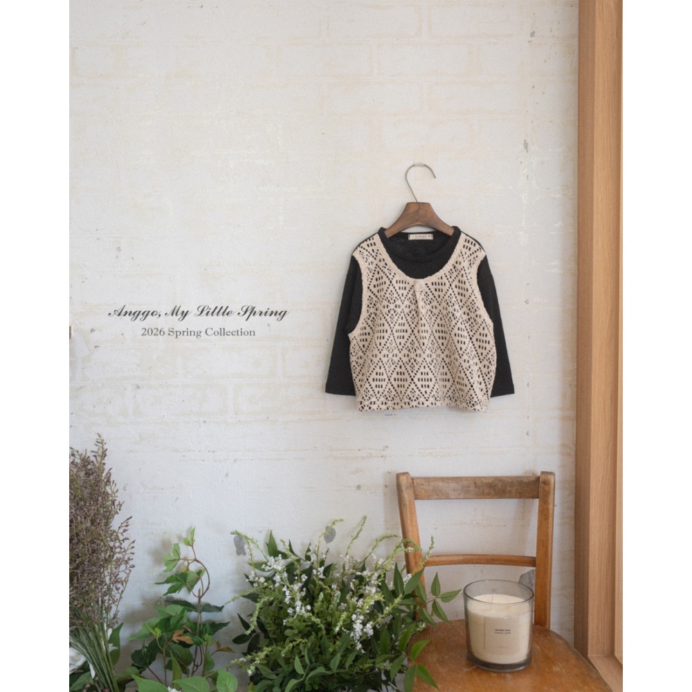 Anggo 春季鏤空布蕾絲假兩件上衣-細節圖9