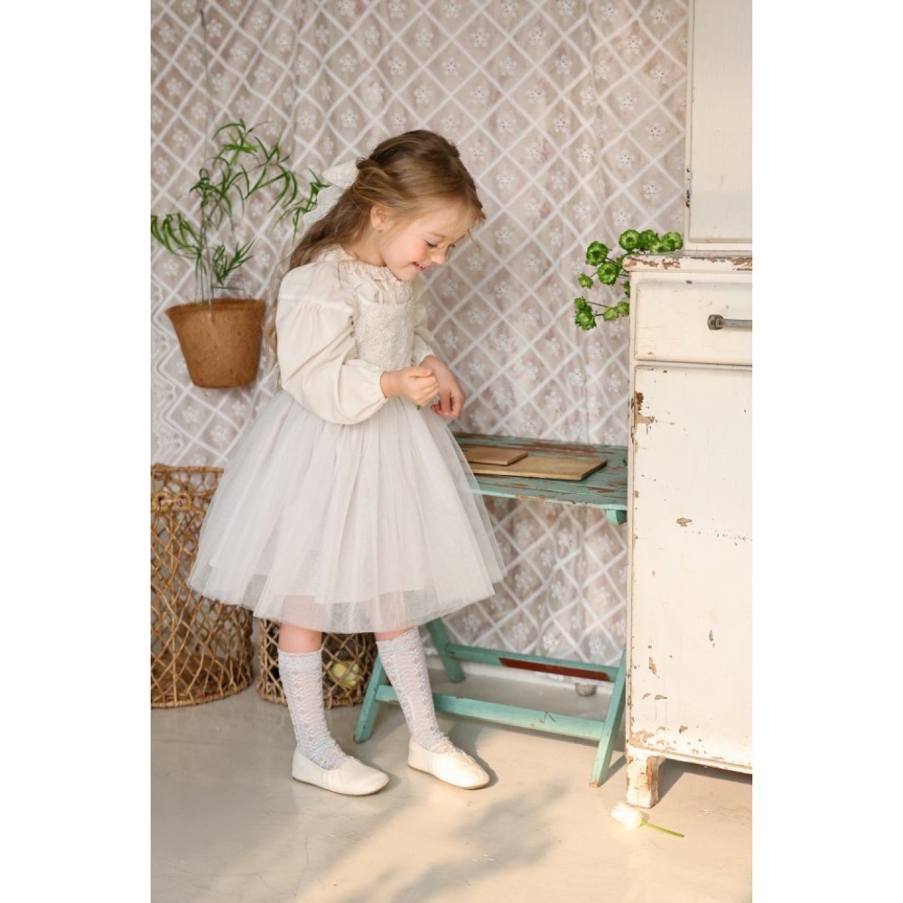 Flo 春季網紗蕾絲背心洋裝-細節圖3