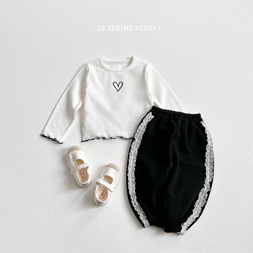 VIVID 春季刺繡愛心上衣-細節圖5