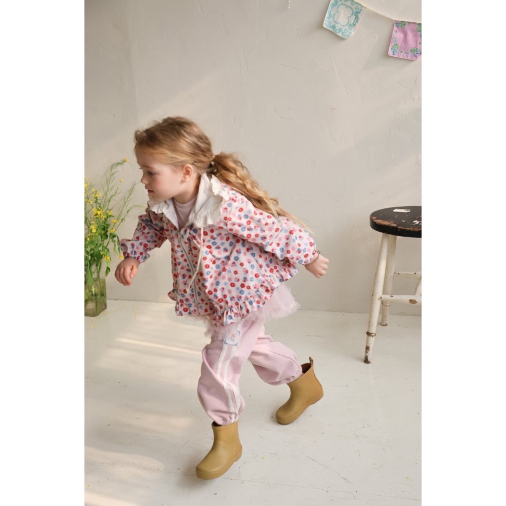 Flo 春季荷葉邊可愛點點花朵外套-細節圖6