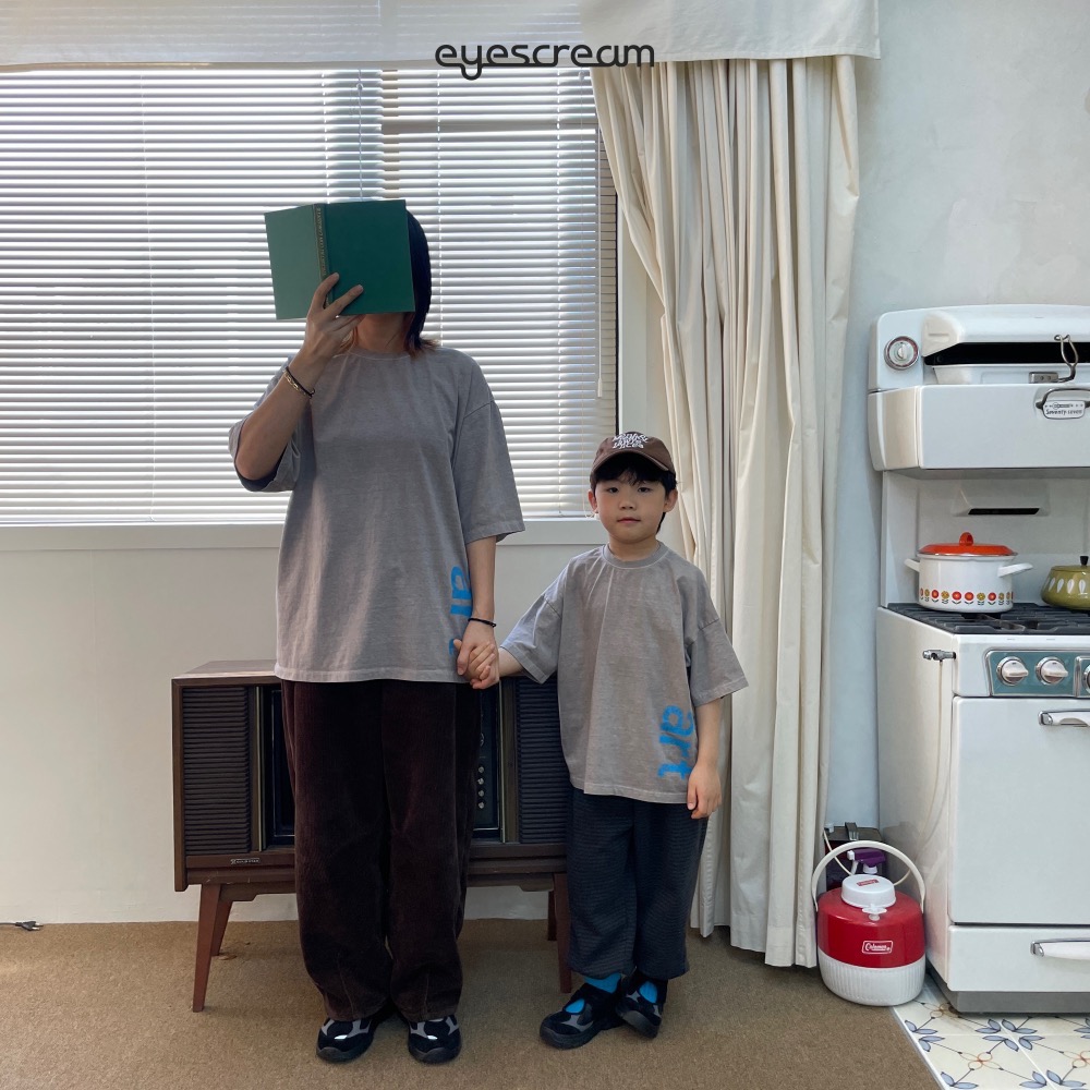 EYESCREAM春季字母印花親子T恤-細節圖2