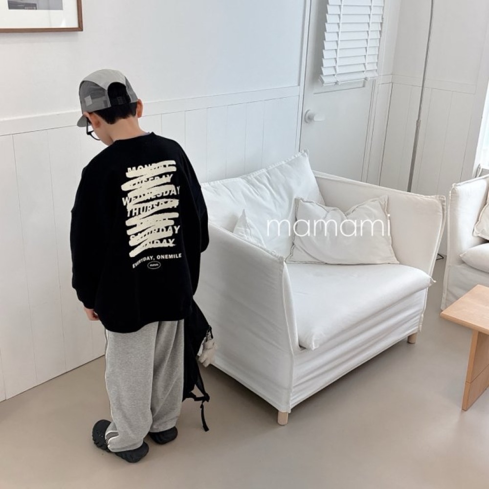 MAMAMI 春季塗掉字母設計大學T-細節圖7