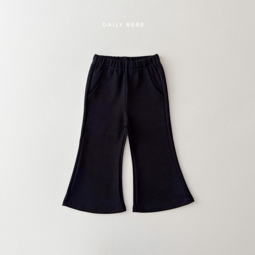 Daily Bebe 春季口袋喇叭褲-細節圖3