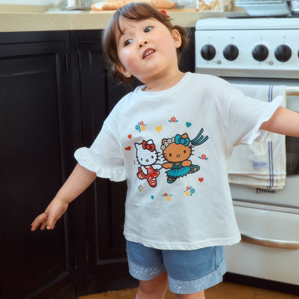 1st blue夏季荷葉袖kitty上衣-細節圖4