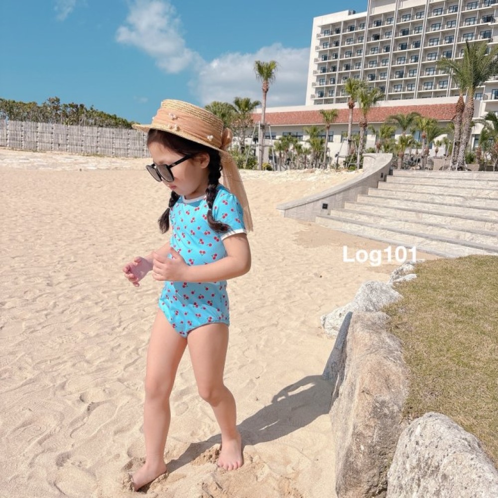 Log101 夏季滿版櫻桃背鏤空泳衣-細節圖8