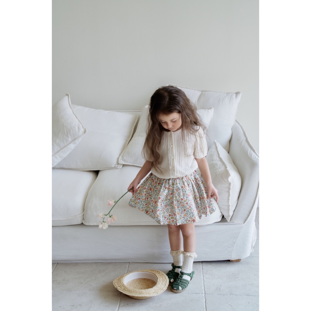 Momo Ann 夏季壓紋包釦氣質上衣-細節圖5