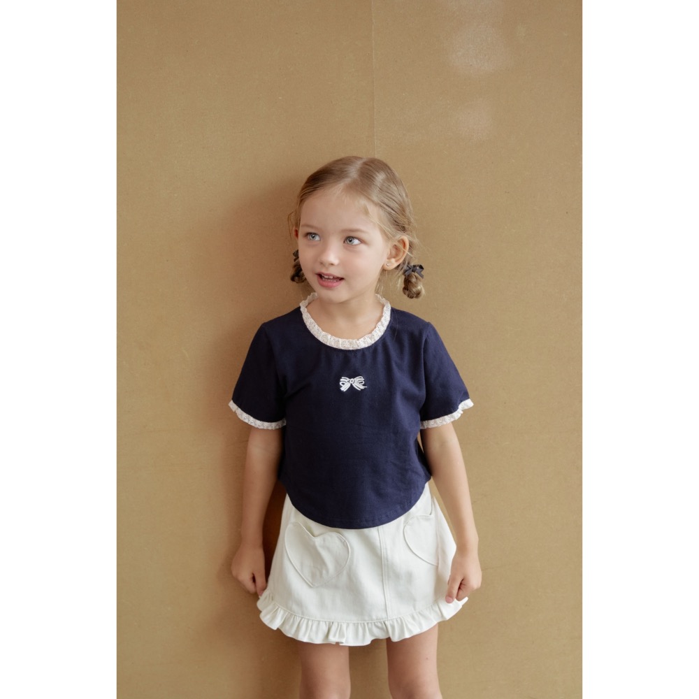 Momo Ann 夏季布蕾絲刺繡蝴蝶結上衣-細節圖5