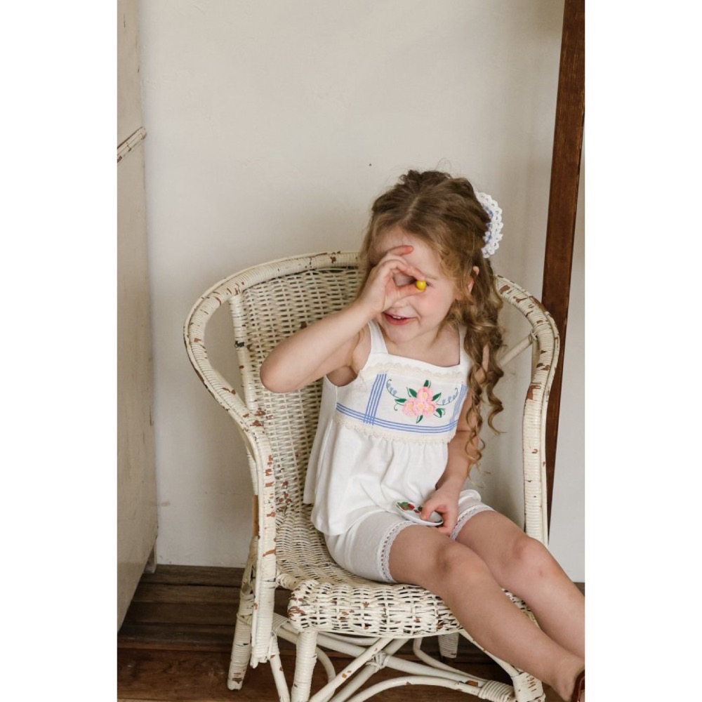 Flo 夏季花朵布蕾絲小背心-細節圖8