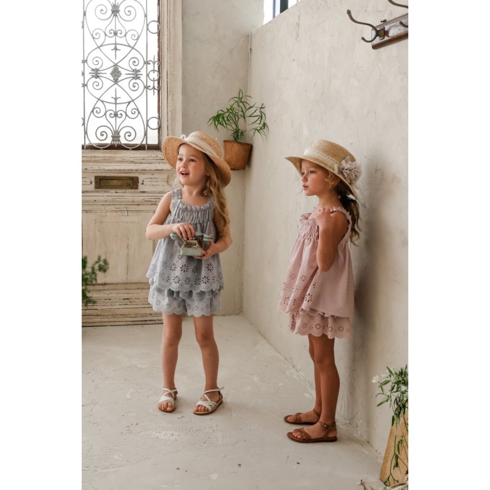 Flo 夏季鏤空雕花背心-細節圖7