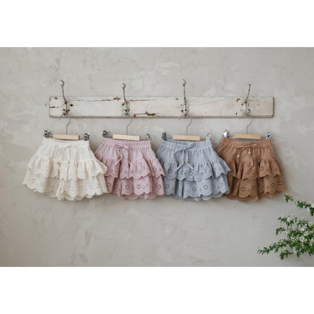 Flo 夏季鏤空雕花蛋糕褲裙-細節圖10